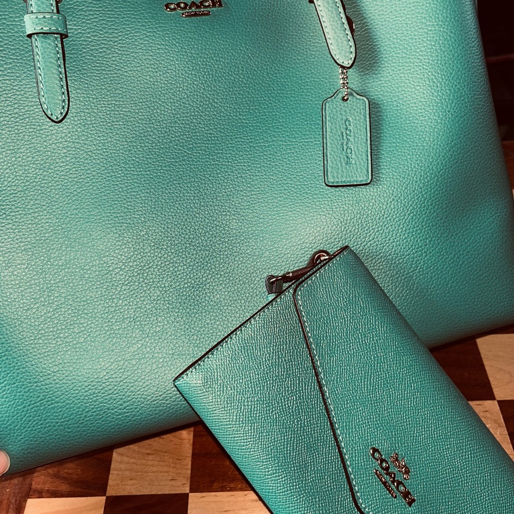 NWOT Coach Turquoise Leather Tote and Full Size Trifold Wallet Set